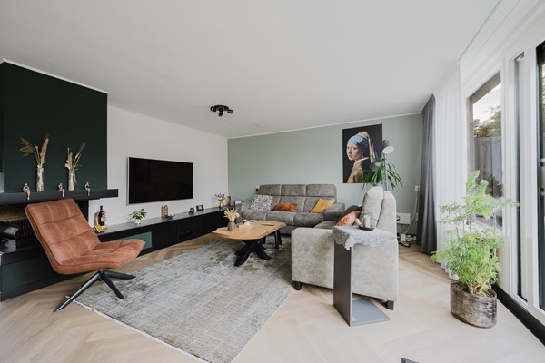 Medium property photo - Marga Klompéstraat 53, 3207 DD Spijkenisse